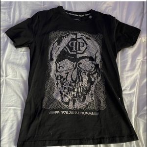 Phillip Plien  skull rhinestone tee